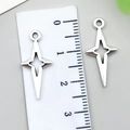 Pendentif croix étoile argenté accessoire bijoux DIY avec échelle de 3cm - Étoile à Quatre Branches en Croix / 10x23mm