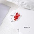 Detail van rode kreeft hanger met afmetingen 2.2cm x 1.2cm voor DIY sieraden maken - Kreeft