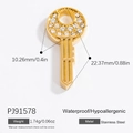 Pendentif clé doré en acier inoxydable avec strass pour colliers artisanaux - Clé avec Zircone(PJ91578)