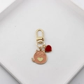 Porte-clés chat de dessin animé en émail rose avec pendentif cœur et métal doré - Chat à Boucle de Porte Rose
