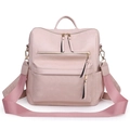 Détail du sac à dos en similicuir rose avec zips dorés et bandoulière amovible - Rose Macaron