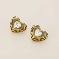 Pendientes de corazón dorados con textura radiante y diamante de cristal central - Corazón Dorado
