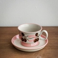 Juego de café de cerámica pintado a mano con borde rosa y motivos frutales marrones - 220ml / Rosa