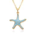 Détail du pendentif étoile de mer avec émail bleu clair et perles dorées sur chaîne - Bleu