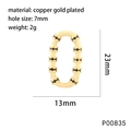 Dettaglio del ciondolo a moschettone in rame placcato oro 23mm x 13mm con zirconi - Oro con zircone nero
