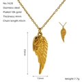 Rose engraved angel wing pendant necklace in 18K gold plated stainless steel - Rose Angel Wing Style (ZYG1628)