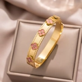 190 Gold Powder Bracelet