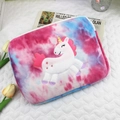 Custodia iPad 11 pollici peluche unicorno tie-dye con ricamo e chiusura a cerniera - Tie-Dye Rosa Blu Viola (Unicorno-2)