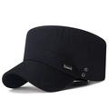Berretto sportivo nero da uomo in cotone con distintivo in metallo e ricamo visiera - Nero