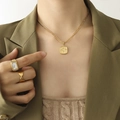 Ensemble collier Figaro doré avec pendentif carré et bague sertie de nacre chic - 40+5cm / Doré