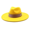 Detail of yellow wool fedora featuring a dark brown ribbon and golden bee ornament - M (56-58cm) / Yellow