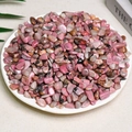 Piedras de rodonita rosa natural en un plato blanco para decoración del hogar casa - Estilo Rodonita / 7-9mm (100g)