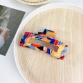 Rectangle hair claw clip with colorful abstract leaf pattern on wood background - 10cm / Tropical Rainforest