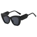 Montatura per occhiali cat eye nera in stile geometrico con lenti grigio scuro - Nero Lucido/Lenti Grigie