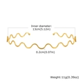 Detailed view of golden wavy C-shaped earring with 13cm diameter and 0.2cm thickness - Wavy Rigid Choker