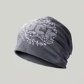 Berretto in maglia grigio scuro con stampa ROCK bianca e icone pop art musicali - Stile Musica Rock / grigio scuro