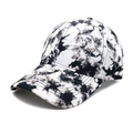 Détail de la casquette tie-dye noir et blanc avec texture marbrée et coutures renforcées - M (56-58cm) / Patchwork Noir et Blanc (Tie-dye)