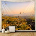 Detalle de tapiz bohemio con globos aerostáticos de colores en Capadocia al amanecer - 73X95CM Tela Cepillada