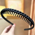 Matte black shark hair clip with chain texture and anti-slip teeth for women - Chain Texture Headband Black