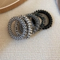 Fünf verschiedene Spiralhaargummis mit Schachbrett-, Herz- und Blumenmustern - Schachbrett-Herz-Mix (47#) / 5-teiliges Set / Schwarz und Grau