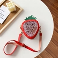 Bolso de fresa roja para niñas con purpurina de estrellas y correa ajustable - Rojo