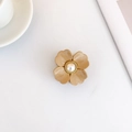 Elegant light brown flower hair claw with pearl center and golden alloy base - 5.8*5.8*4.5 / Light Coffee