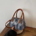 Mini sac Boston en denim bleu marine avec paillettes argentées et anses marron - Marron