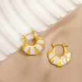 Orecchini a ventaglio in smalto dorato e acciaio inossidabile con dettagli bianchi su seta - Oro 18K / Bianco