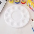 White 11-well round plastic palette for watercolor and gouache art painting - Round Palette / 11 Wells