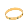 Goldener Blumenarmreif mit grünen Steinflora-Motiven und detaillierten geprägten Metallkanten - 1# Grün