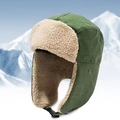 Grüne Winterfliegermütze im Vintage-Stil mit beigem Kunstfell und Kinnriemen zum Skifahren - Einheitsgröße / Grün