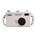 Detailopname van witte vintage camera schoudertas met getextureerd kunstleer - Eén maat / Wit