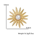 Elegant gold sunburst brooch with a central white pearl and detailed size measurements - 11# Pearl Sun Star