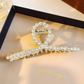 Elegant gold metal hair claw clip with sparkling rhinestones in a circular design - Gold Full Diamond Ring Cross Claw