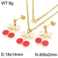 Set di gioielli a ciliegia dorata con collana in smalto rosso e orecchini a perno - Set di Gioielli Ciliegia con Fiocco (KS226001-Z)