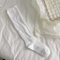 Zoete witte kousen in balletstijl met delicate witte strikjes aan de zijkant - Wit