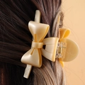 Elegante crèmekleurige haarclip met strik handgemaakt acetaat haaraccessoire voor dames - H473 / Beige