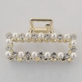 Pince à cheveux rectangulaire dorée en métal avec perles blanches et strass brillants - Grande Perle et Strass Carré