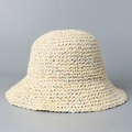 Vista dettagliata del cappello da sole in paglia intrecciata a mano con fili colorati - M(56-58cm) / Beige