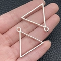 Silver triangle geometric alloy pendants for DIY jewelry making and epoxy resin projects - Triangle Bezel (22256) / 29x28mm / Bright Silver