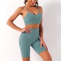 Damen Yoga-Set in Türkisgrün mit geripptem nahtlosem Sport-BH und High-Waist Fitness-Shorts - S / Oberteil Und Unterteil / Dunkelgrün
