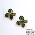 Boucles d'oreilles fleurs dorées avec pierres vert foncé et cristaux blancs - Or 08 + Zircon Blanc - Vert Militaire