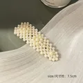 Elegante fermaglio per capelli da 7,5cm con perle intrecciate per acconciature rétro - Molletta a Goccia d'Acqua Tre Fiori