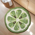 Tapis de bain demi-lune motif kiwi avec texture pelucheuse sur sol en bois - 60*60cm / Été au citron vert