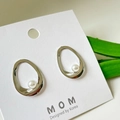 Elegant S925 silver irregular oval hoop earrings with a white freshwater pearl accent - Silver Hollow Oval Loop Drop Pearl