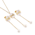 Conjunto de joyas doradas con nácar, colgante LOVE, collar y pendientes de perlas - Estilo Dorado (KS141515-KLX)