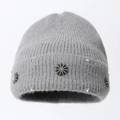 Thick light grey knitted beanie with rhinestone sunflower and silver metal studs - One Size / Grey (Snowflake)