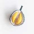 3D resin durian refrigerator magnet with green shell and realistic yellow pulp fruit - Durian