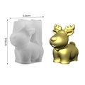 3D reindeer silicone mold for DIY Christmas candles with 9.6cm height and 5.8cm width dimensions - Elk