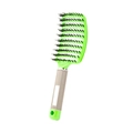 Spazzola curva verde con setole di cinghiale e manico beige antiscivolo su sfondo bianco - Verde chiaro con setole